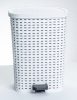* Pedálos szemetes rattan hatású 26 L fehér