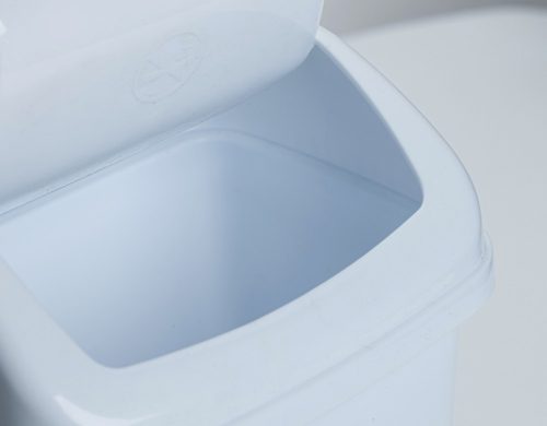 * Billenős szemetes 5 L fehér