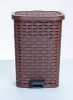 * Pedálos szemetes rattan hatású 12 l Barna