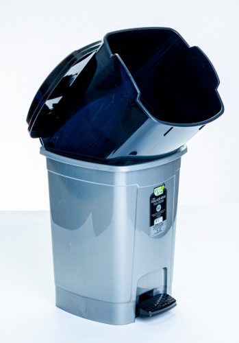 * Pedálos szemetes 6 literes szürke