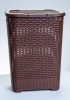* Rattan hatású szennyestartó 60 l, barna