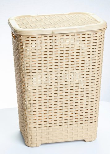 * Szennyestartó rattan hatású 60L bézs