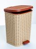 * Pedálos szemetes rattan hatású 12 l Bézs