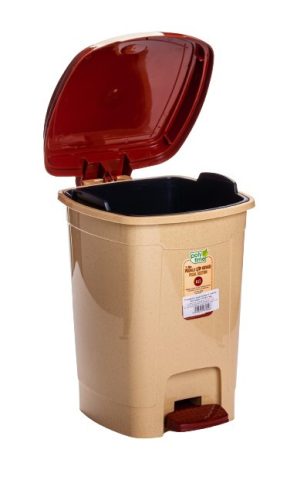 * Pedálos szemetes 6 literes bézs