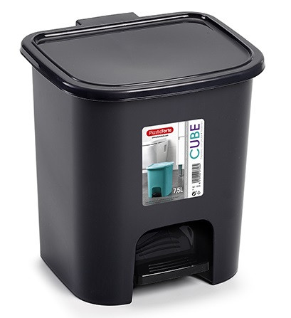 * Szemetes pedálos 7.5L fekete