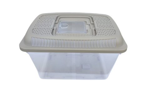 Állatszállító szürke tetővel (30x20x20 cm-es)