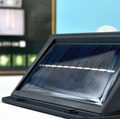 Napelemes lámpa mozgásérzékelő lámpa