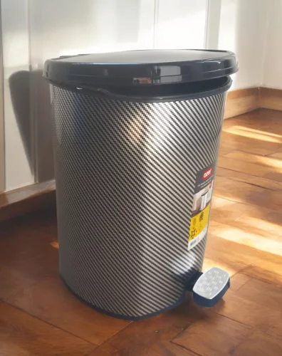 Pedálos szemetes 11 L ezüst