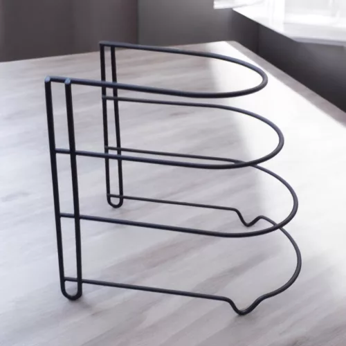 Serpenyőtartó fekete