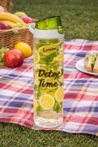 Kulacs szűrővel 25x7,5 cm