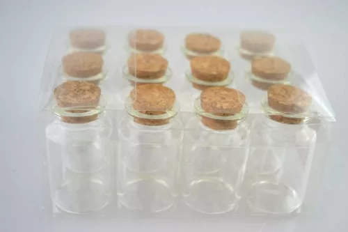 ÜVEGCSE PARAFADUGÓVAL 30*50MM P12