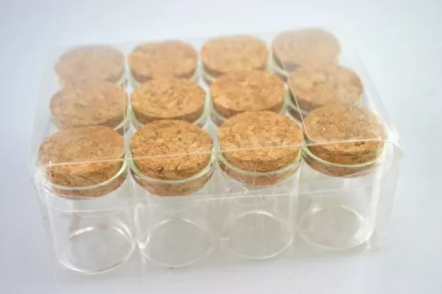 ÜVEGCSE EGYENESFALÚ PARAFADUGÓVAL 30*40MM P12