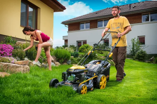 Riwall PRO RPM 5135 önjáró benzinmotoros multifunkciós fűnyíró 4 az 1-ben