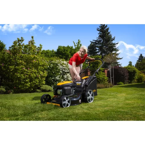 Riwall PRO RPM 5155 PRO önjáró benzinmotoros multifunkciós fűnyíró 4 az 1-ben