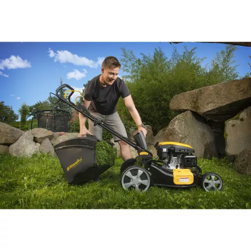 Riwall PRO RPM 5155 V PRO önjáró benzinmotoros multifunkciós fűnyíró 4 az 1-ben állítható sebességgel
