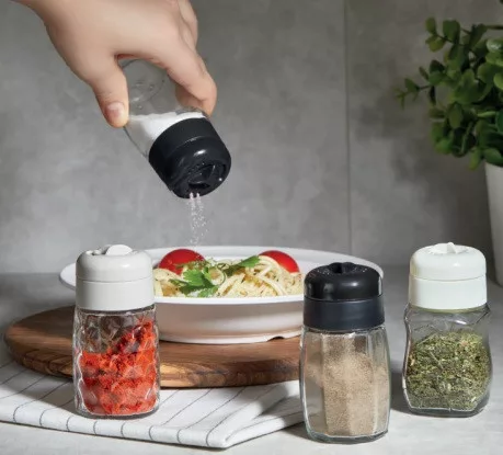 Sószóró üveg bordázott C-00532