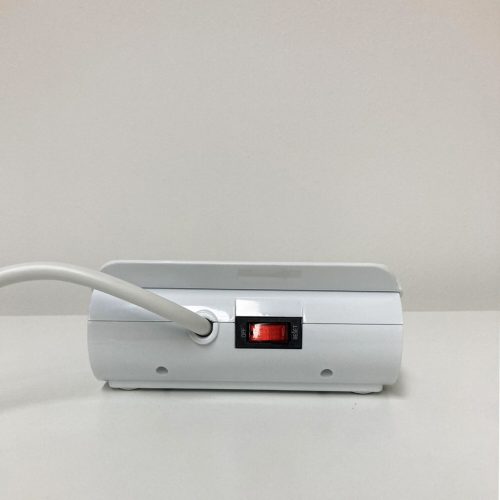 Technik Professional Elosztó Asztali 5 utas 1,5m kábel + 2 USB + kapcsoló 16A